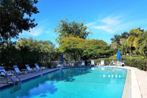 Condo in Sarasota, Florida, 2 bedrooms  № 1809906 - photo 24