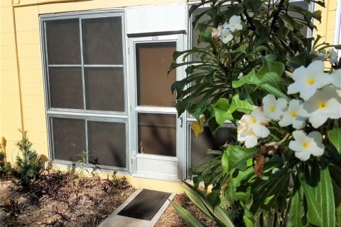 Condo in Sarasota, Florida, 2 bedrooms  № 1809906 - photo 20