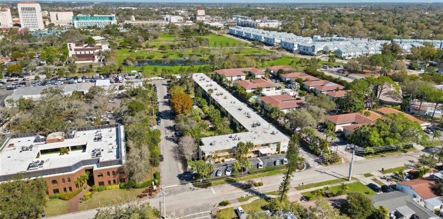 Condo in Sarasota, Florida, 2 bedrooms № 1809906