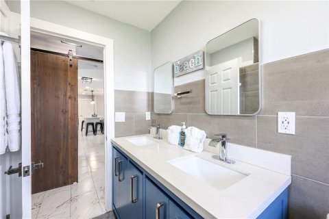 Casa en venta en Cape Coral, Florida, 3 dormitorios, 127.28 m2 № 1915158 - foto 15
