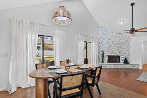 Villa ou maison à louer à Orlando, Floride: 3 chambres, 196.77 m2 № 2416246 - photo 16