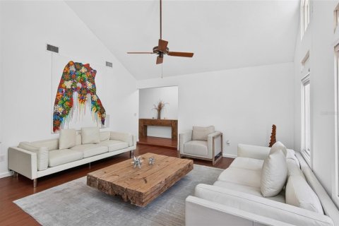 Villa ou maison à louer à Orlando, Floride: 3 chambres, 196.77 m2 № 2416246 - photo 7