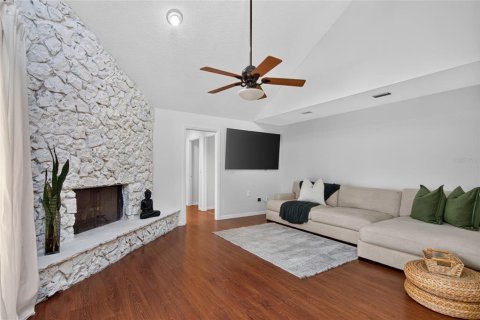 Villa ou maison à louer à Orlando, Floride: 3 chambres, 196.77 m2 № 2416246 - photo 12