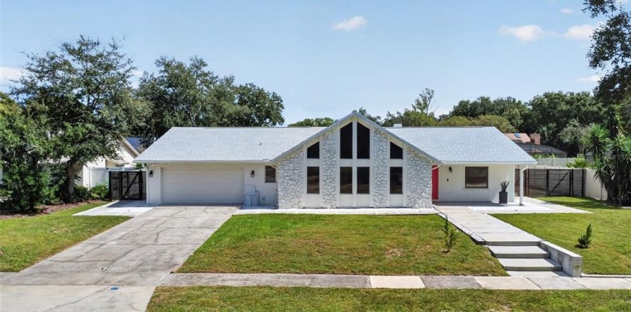 Villa ou maison à Orlando, Floride 3 chambres, 196.77 m2 № 2416246