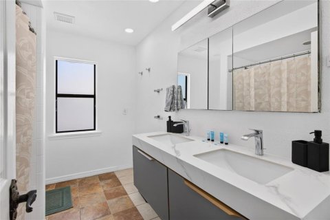 Villa ou maison à louer à Orlando, Floride: 3 chambres, 196.77 m2 № 2416246 - photo 26