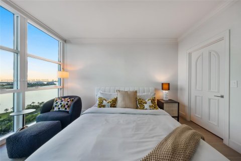 Condo in Miami Beach, Florida, 2 bedrooms  № 1967466 - photo 20