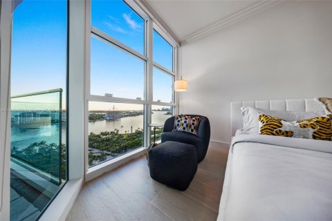 Condo in Miami Beach, Florida, 2 bedrooms  № 1967466 - photo 23