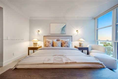 Condo in Miami Beach, Florida, 2 bedrooms  № 1967466 - photo 26