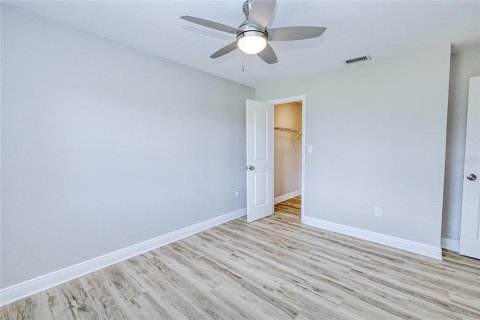 House in Punta Gorda, Florida 3 bedrooms, 162.39 sq.m. № 1870779 - photo 30