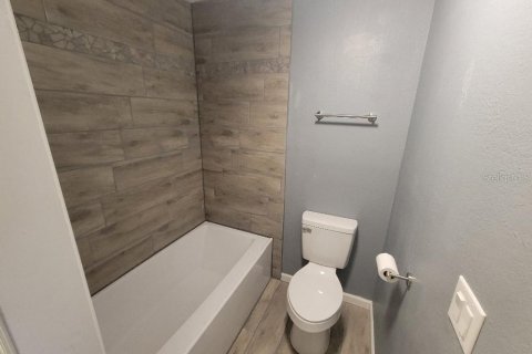 Villa ou maison à vendre à North Port, Floride: 3 chambres, 130.99 m2 № 1901222 - photo 9
