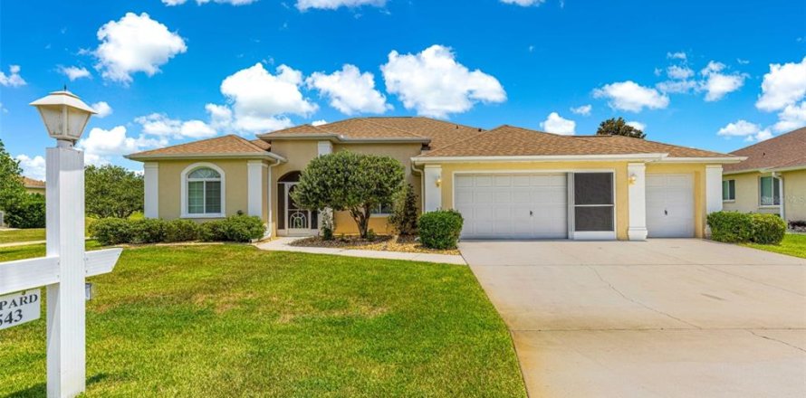 Villa ou maison à Ocala, Floride 3 chambres, 155.7 m2 № 1826857