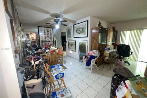 Condominio en venta en Hollywood, Florida, 3 dormitorios, 157.93 m2 № 2031869 - foto 9