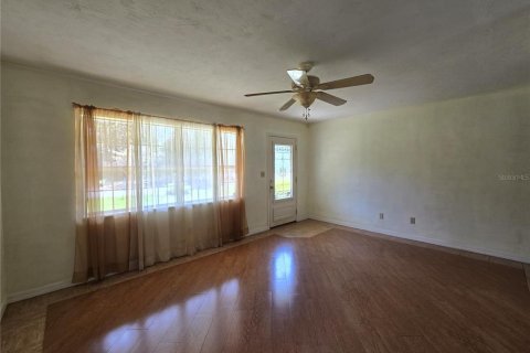 Villa ou maison à vendre à Ocala, Floride: 4 chambres, 179.49 m2 № 2206283 - photo 7