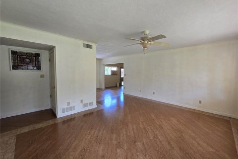 Villa ou maison à vendre à Ocala, Floride: 4 chambres, 179.49 m2 № 2206283 - photo 6