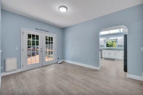 Villa ou maison à vendre à Oviedo, Floride: 4 chambres, 244.24 m2 № 2149911 - photo 11
