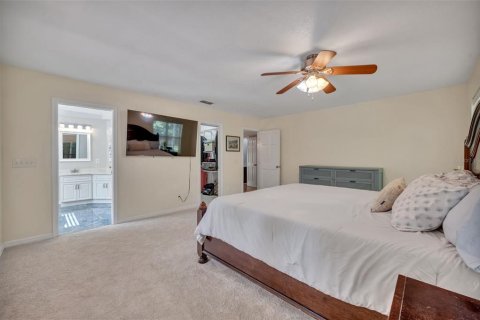 Villa ou maison à vendre à Oviedo, Floride: 4 chambres, 244.24 m2 № 2149911 - photo 22