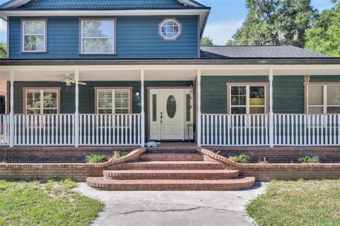 Villa ou maison à vendre à Oviedo, Floride: 4 chambres, 244.24 m2 № 2149911 - photo 2