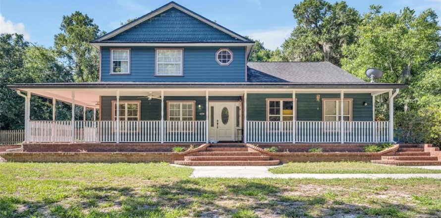Villa ou maison à Oviedo, Floride 4 chambres, 244.24 m2 № 2149911