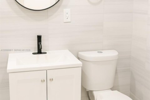 Apartamento en alquiler en Hallandale Beach, Florida, 2 dormitorios, 69.68 m2 № 2071272 - foto 5