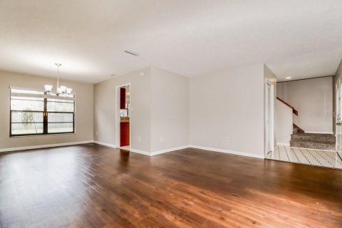 House in Tampa, Florida 4 bedrooms, 187.57 sq.m. № 2379561 - photo 5