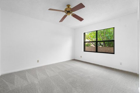 Villa ou maison à vendre à Boynton Beach, Floride: 4 chambres, 207.26 m2 № 2084412 - photo 28