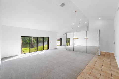 Villa ou maison à vendre à Boynton Beach, Floride: 4 chambres, 207.26 m2 № 2084412 - photo 7