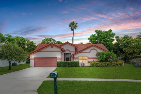 Villa ou maison à Boynton Beach, Floride 4 chambres, 207.26 m2 № 2084412
