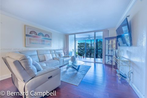 Condominio en venta en Lauderhill, Florida, 2 dormitorios, 117.06 m2 № 2090136 - foto 24