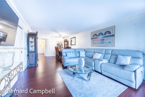 Condominio en venta en Lauderhill, Florida, 2 dormitorios, 117.06 m2 № 2090136 - foto 23