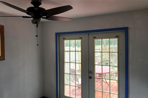 House in Largo, Florida 2 bedrooms, 77.29 sq.m. № 1543499 - photo 12