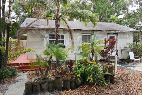 House in Largo, Florida 2 bedrooms, 77.29 sq.m. № 1543499 - photo 1