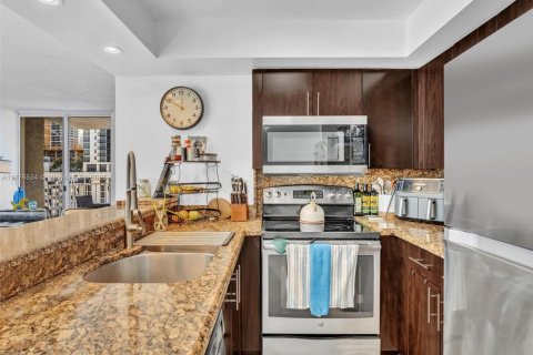 Copropriété à vendre à Miami, Floride: 2 chambres, 84.91 m2 № 1927117 - photo 5