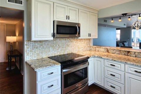 Condo in Ormond Beach, Florida, 2 bedrooms  № 1634824 - photo 5