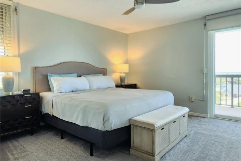 Condo in Ormond Beach, Florida, 2 bedrooms  № 1634824 - photo 11