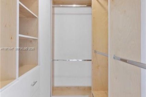 Снять в аренду кондоминиум в Майами-Бич, Флорида 2 спальни, 98.85м2, № 2032329 - фото 8