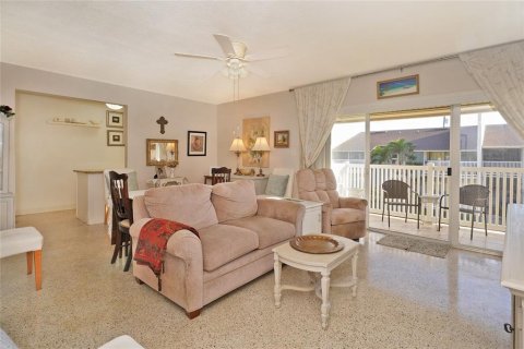 Condo in Merrit Island, Florida, 2 bedrooms  № 1624515 - photo 7