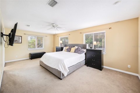 House in Apopka, Florida 4 bedrooms, 285.02 sq.m. № 1813760 - photo 29