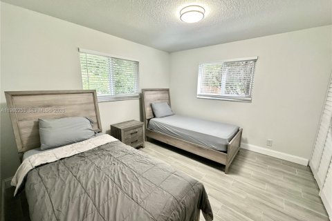 Villa ou maison à louer à Boynton Beach, Floride: 3 chambres, 121.42 m2 № 2045323 - photo 12