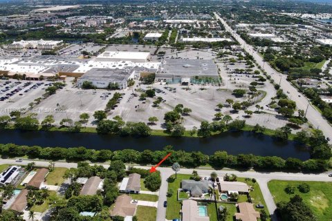 Villa ou maison à louer à Boynton Beach, Floride: 3 chambres, 121.42 m2 № 2045323 - photo 29