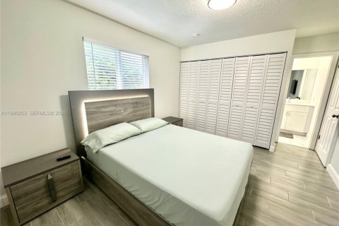 Villa ou maison à louer à Boynton Beach, Floride: 3 chambres, 121.42 m2 № 2045323 - photo 9