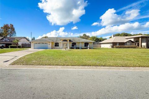 House in Kissimmee, Florida 4 bedrooms, 217.95 sq.m. № 2019742