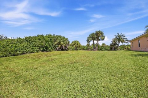 Land in Port Charlotte, Florida № 2375395