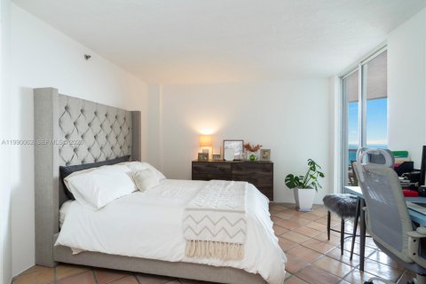 Copropriété à vendre à Miami Beach, Floride: 2 chambres, 109.62 m2 № 2052050 - photo 17