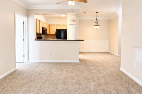 Condo in Orlando, Florida, 2 bedrooms № 2103599 - photo 6