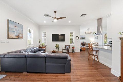 House in Punta Gorda, Florida 2 bedrooms, 117.99 sq.m. № 2100863 - photo 18
