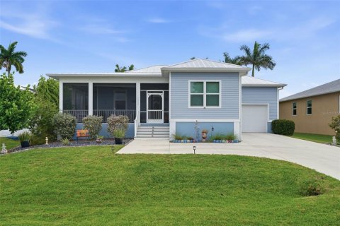 Villa ou maison à Punta Gorda, Floride 2 chambres, 117.99 m2 № 2100863