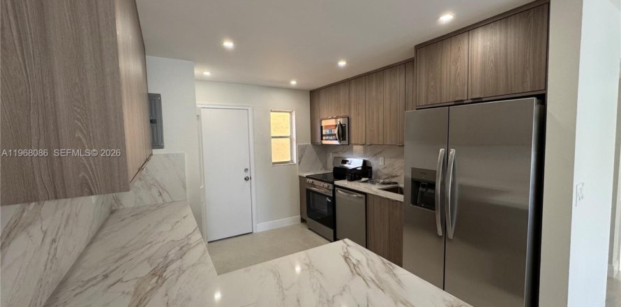 Кондоминиум с 2 спальнями в Хайалиа, Флорида № 2030465