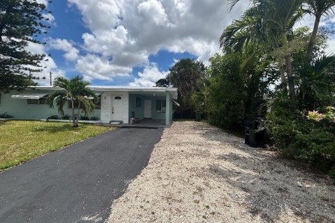 Casa en venta en Fort Lauderdale, Florida, 4 dormitorios, 126.44 m2 № 2356934 - foto 3