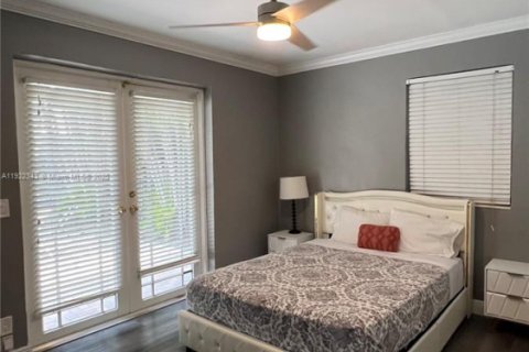 Casa en venta en Fort Lauderdale, Florida, 3 dormitorios, 95.32 m2 № 2018826 - foto 15