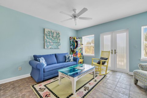 Condominio en venta en Santa Rosa Beach, Florida, 1 dormitorio, 52.95 m2 № 561985 - foto 1